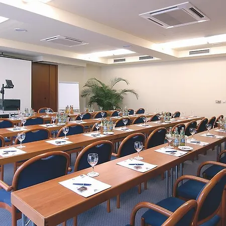 Wyndham Garden Szálloda 4*